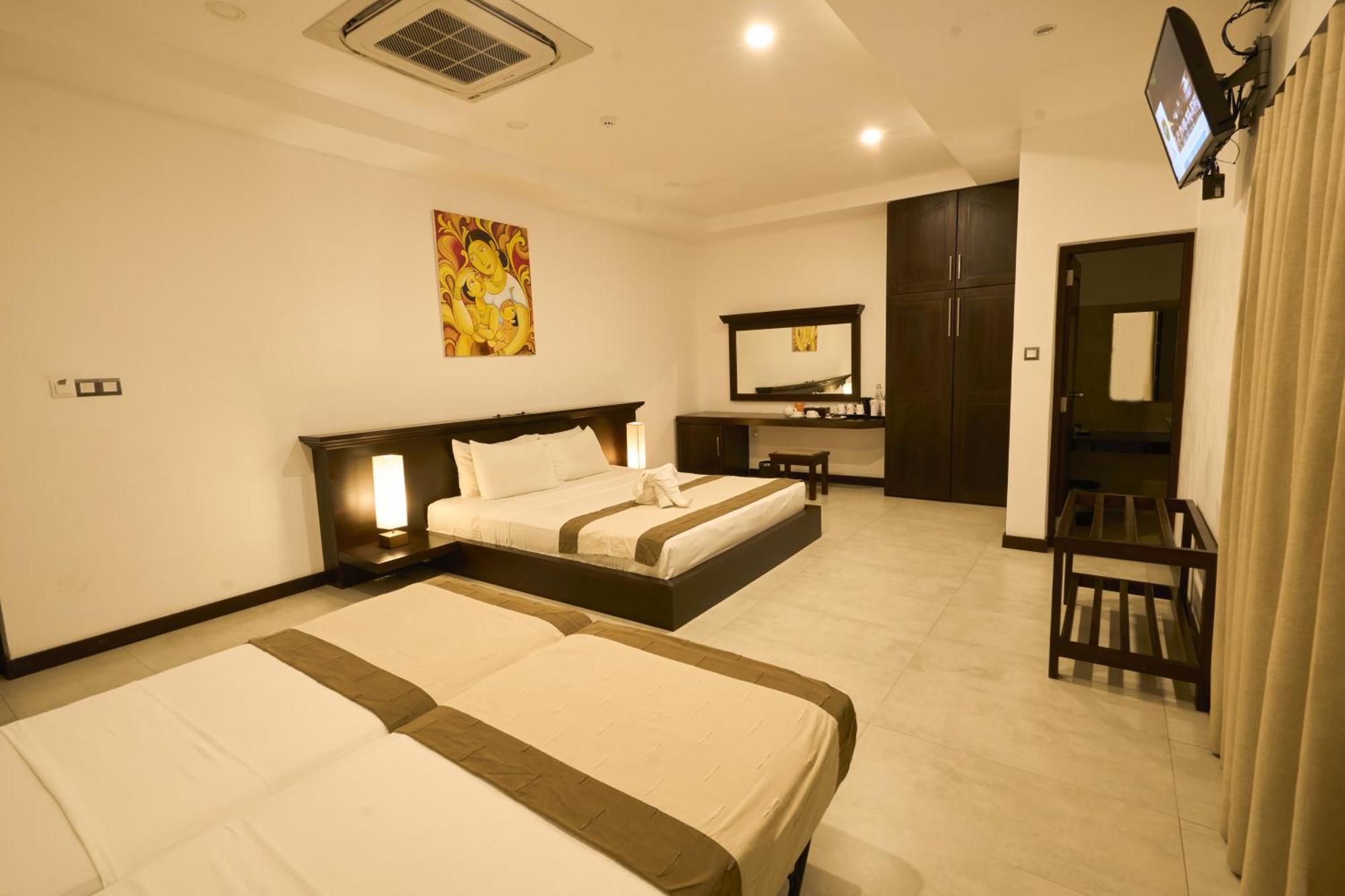 Rajarata Hotel Anuradhapura Esterno foto