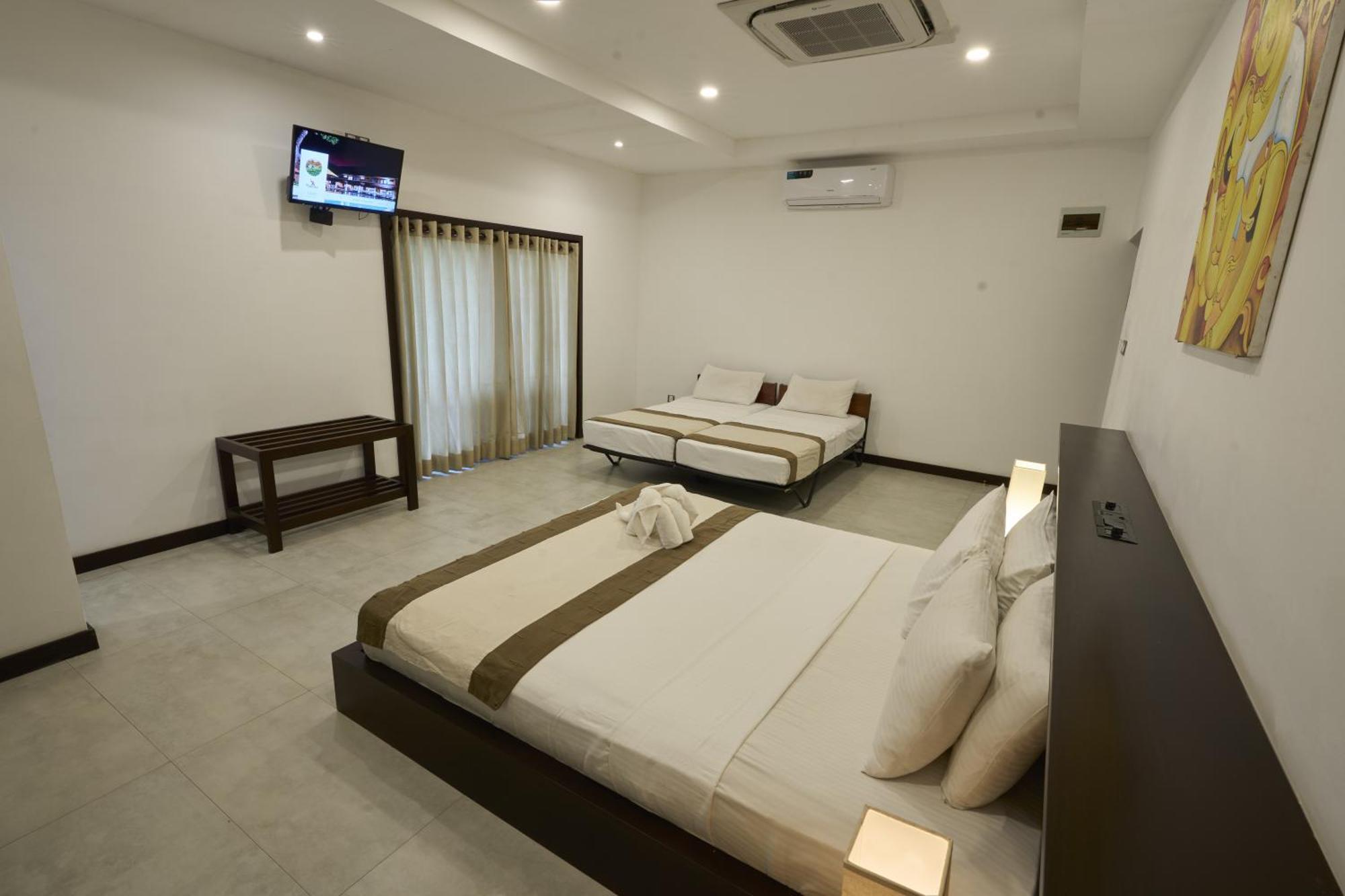 Rajarata Hotel Anuradhapura Esterno foto